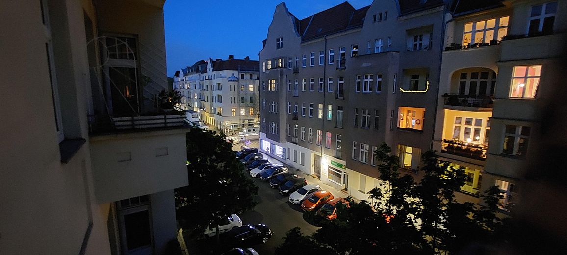 Berlin Charlottenburg – Blick auf die Häuser gegenüber
