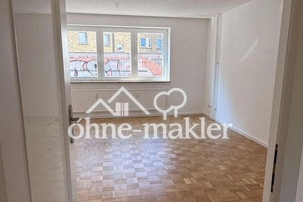 Provisionsfreie frisch renovierte EG-Wohnung mit Stellplatz nahe Wilhelmplatz und Schreventeich