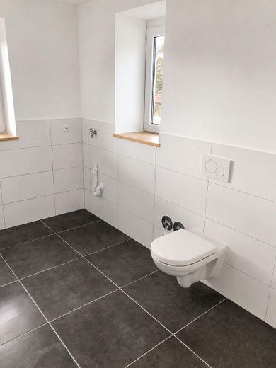 Helle und moderne 2-Zimmer-Wohnung mit Balkon in Außernzell – Foto 13