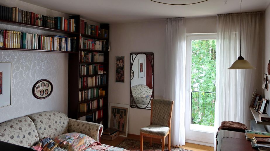 Neufahrn - Mintraching'de emlakçısız ikiz ev – Zimmer mit Balkon
