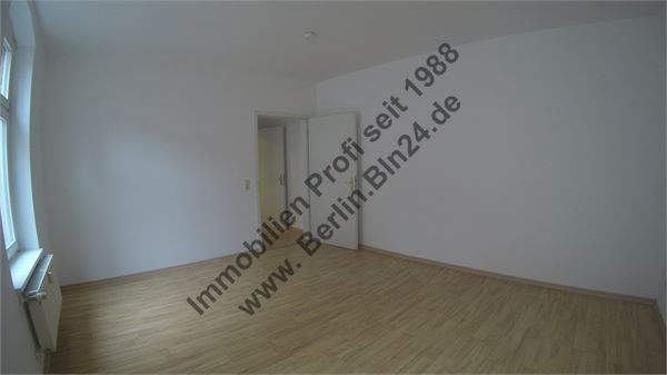 Leider nur 2 Schlafzimmer Wohnung mieten + City – GP - 19.02.2017 035