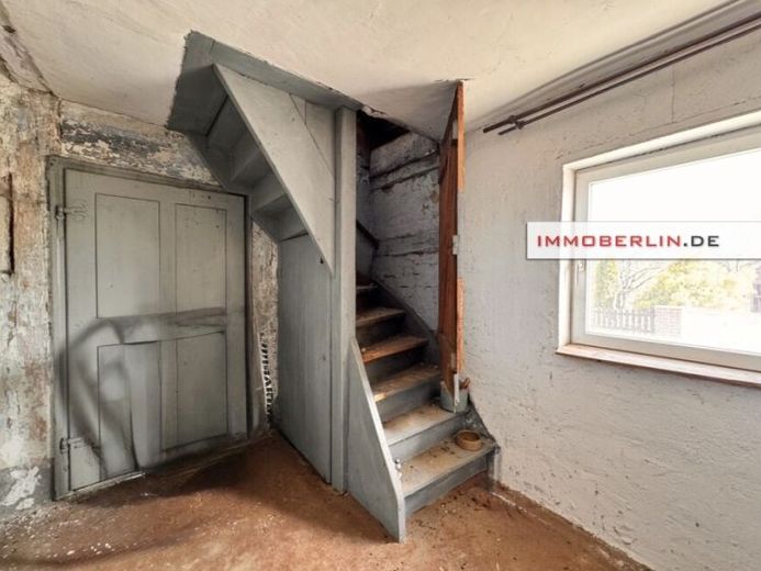 IMMOBERLIN.DE - Occasione di ristrutturazione! Casa storica con annessi – Foto 1