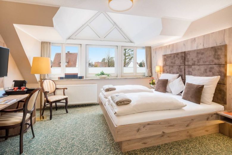 PREISREDUZIERUNG | Bremen-Ost | Modernes Stadthotel mit 21 Zimmer (36 Betten), Restaurant - gute Auslastung – Doppelzimmer2