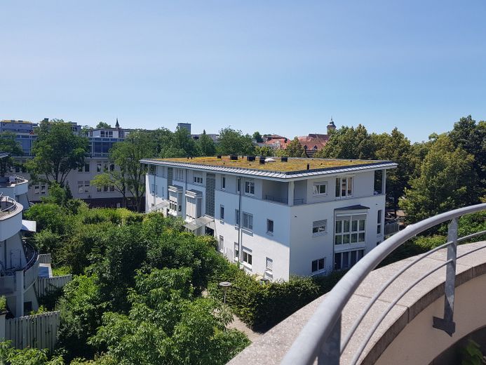 بنتهاوس 6 غرف بتجهيزات عالية الجودة، مركزي + هادئ + مشرق - D-72622 Nürtingen – Blick vom Balkon in Umgebung