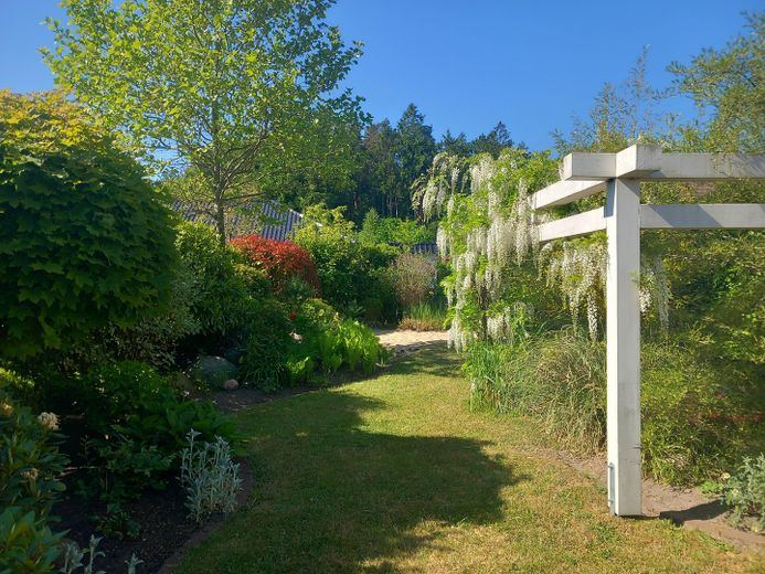 Schöner Winkelbungalow sucht neue Eigentümer – Foto 7