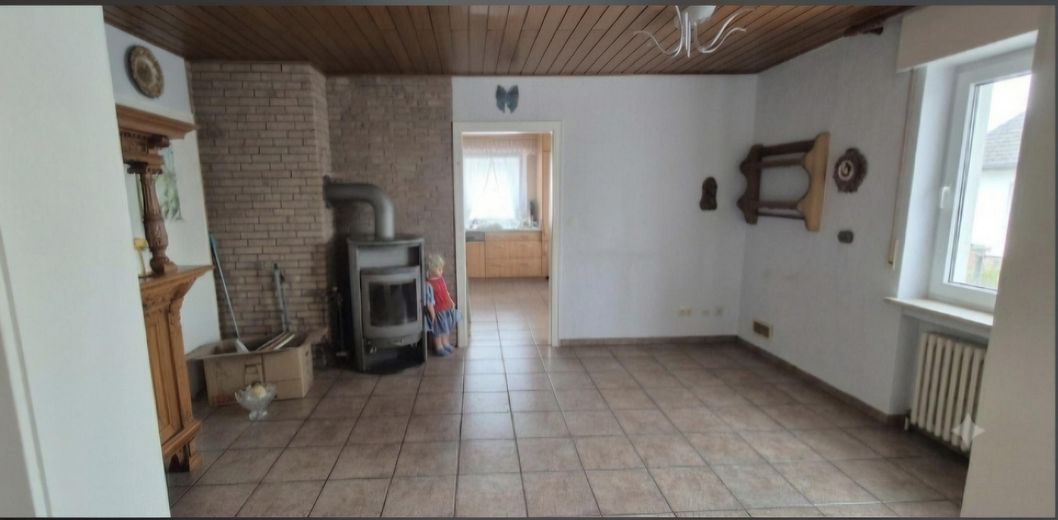 Helle grosszügig geschnittene Erdgeschosswohnung – फोटो 3