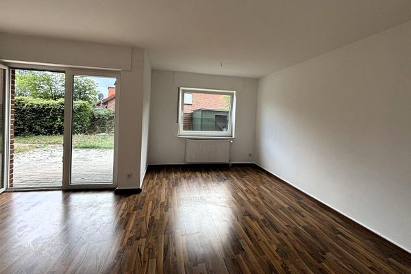 Helle 3-Zimmer-EG-Wohnung mit Terrasse und großem Garten – 48366 Laer