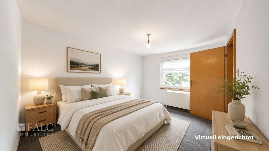 Freistehendes Familienhaus mit Wintergarten, drei Garagen und viel Platz – Schlafzimmer