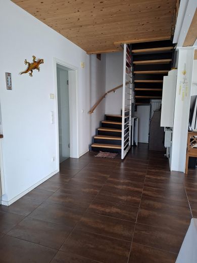 Energy-efficient passive house in a quiet location – Treppengang