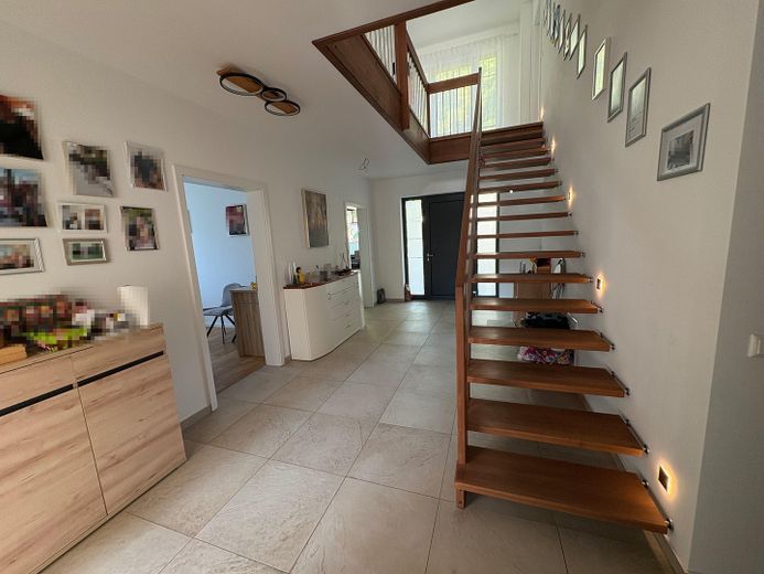 Flur, Treppe