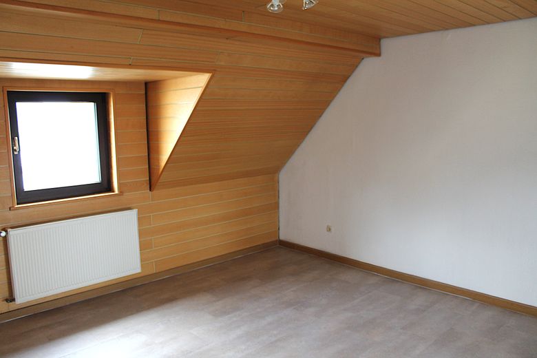 Aschaffenburg Damm – balkonlu kiralık 2 ZKB – WJ-00140_bild_002.jpg