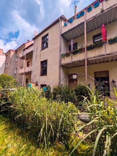 Grundsolides 9-FH in GE-Ückendorf: Hoher Cashflow &amp; massive Mietreserve bei 822 EUR/m² – Rückansicht