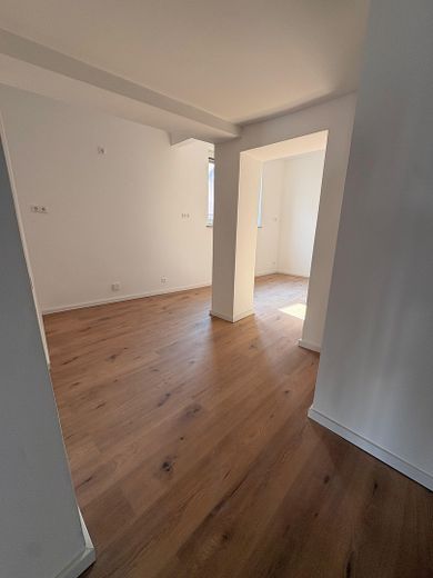 Kernssanierte Erdgeschosswohnung zu verkaufen – Foto 9