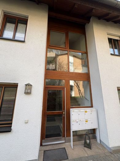 Feucht Clever kaufen statt hohe Mieten zahlen!! Gepflegte 3 Zimmer DGW mit 2 Balkone u. Stellplatz – ETW Neda Feucht 011