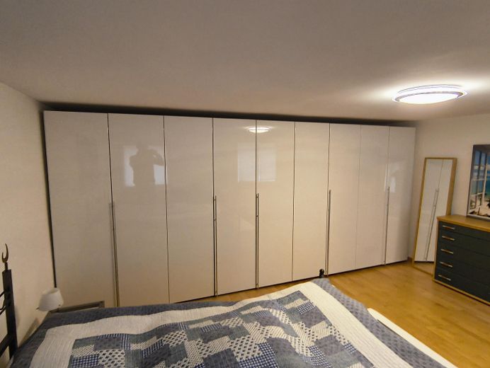 Na sprzedaż uroczy dom jednorodzinny ze stodołą i pomieszczeniami gospodarczymi w sercu 61239 Ober-Mörlen – Photo 12