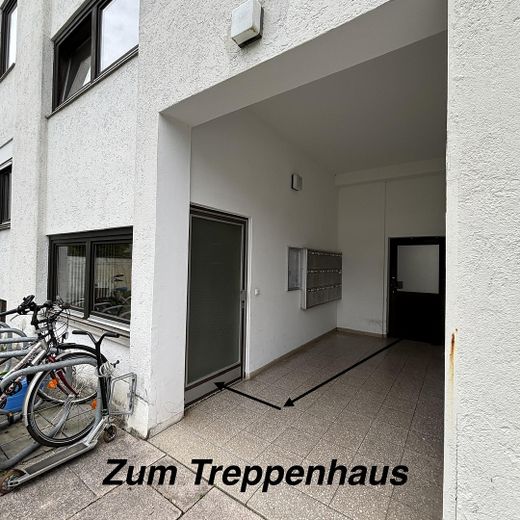 Bella e luminosa appartamento condiviso di 2 locali con balcone esposto a sud in vendita – Foto 14