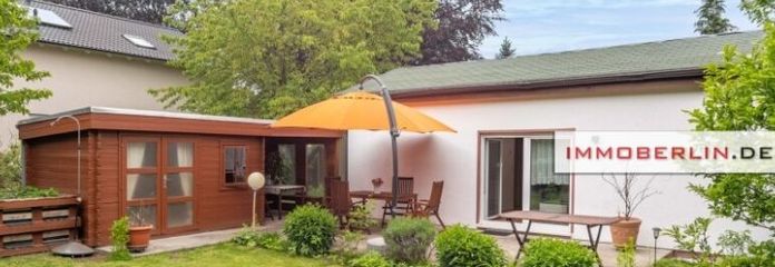 IMMOBERLIN.DE - Wunderbarer Bungalow mit Südgarten & Garage