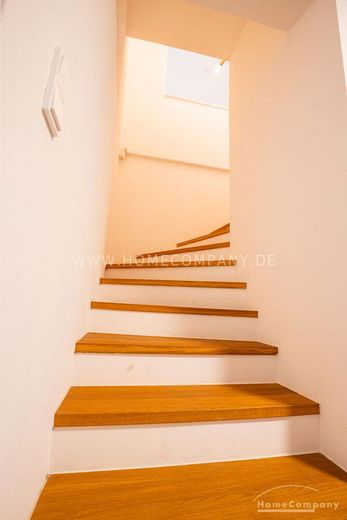 ***Exklusive, voll möblierte 5-Zimmer-Gartenwohnung in Bestlage München-Solln – 1bdbc78ea6e8971357f97fc68a4e1fe439d83d28.jpg