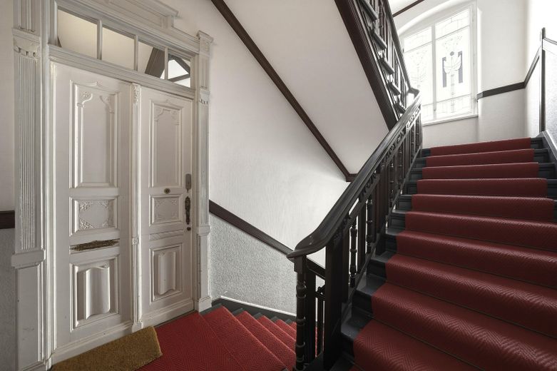 En yüksek standartlar için - Akazienkiez’de tasarım dairesi – Treppenhaus
