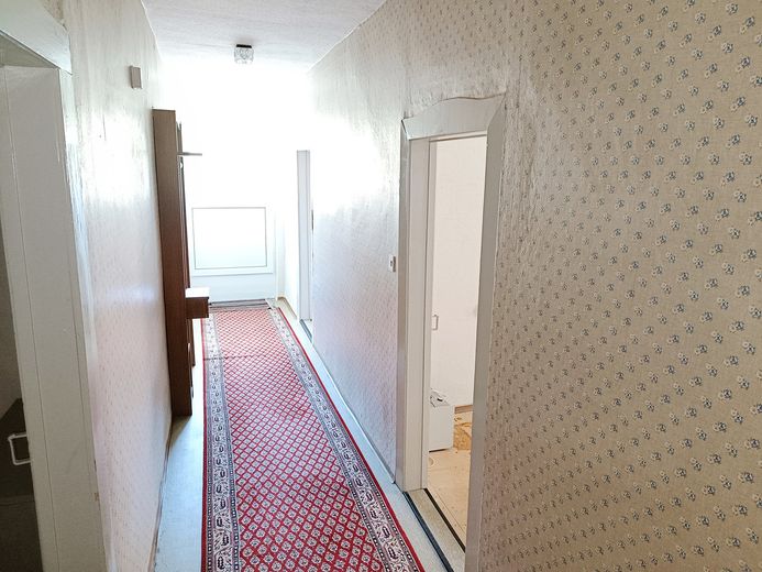 ehemaliges Wohn- und Geschäftshaus in Plankenfels zu verkaufen – Foto 11