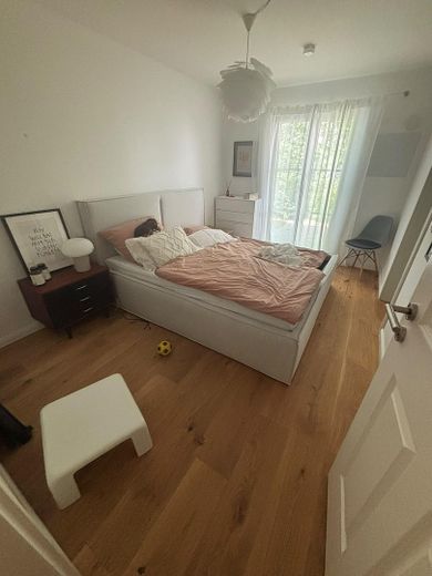 Exklusive 4-Zimmer-Wohnung in München-Obermenzing – Schlafzimmer