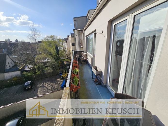 3-Zimmer-Wohnung in zentraler Lage von Bremerhaven – großer Balkon & 2 Stellplätze möglich – Foto 1