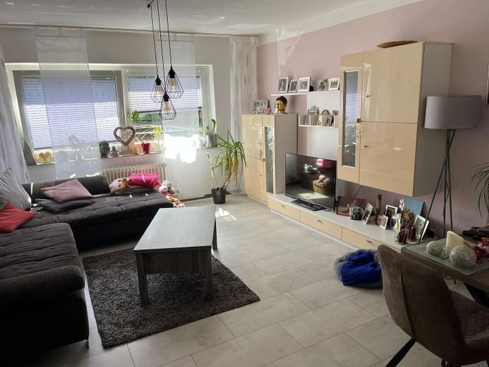 Alt-Marl'de balkonlu 2 odalı daire – Wohnzimmer