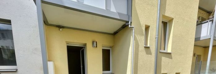 Moderne 2 Raum Wohnung mit Wanne, Dusche und Terrasse in Gera-Debschwitz!