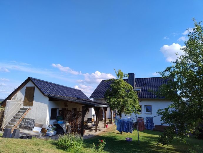Haus mit Nebengebäude – Foto 7
