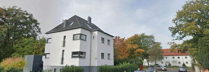 Hausansicht Gustav-Bratke-Str.