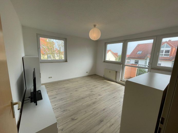 Wohn- & Schlafzimmer