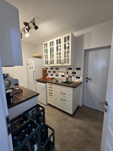 EG 2te Küche mit Zugang Garage