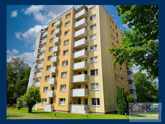 Panoramiczny widok przy Prinz-Eugen-Park: jasne mieszkanie 2-pokojowe na 7. piętrze z najwyższą rentownością i potencjałem na przyszłość – Zdjęcie 1