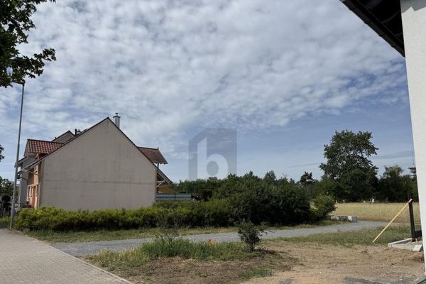 WYMARZONA DZIAŁKA Z NIEZAKŁÓCONYM WIDOKIEM