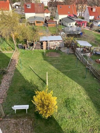 Gemütliche 2-Zimmer mit Laminat und Wannenbad in ruhiger Lage! – IMG_0385
