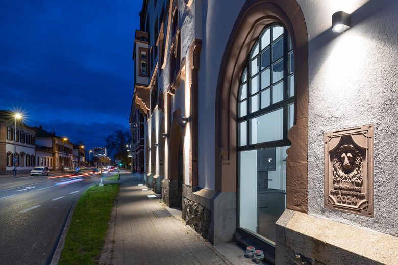 Möbliertes Luxus-Wohnen im LöwenBau - E3-W06, 2 Zi, 54 m² - 1.700 € FLAT – Eingangsbereich LöwenBau