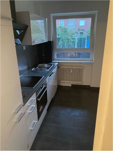 2-Zimmer Renoviert in Wittorf mit EBK – Küche