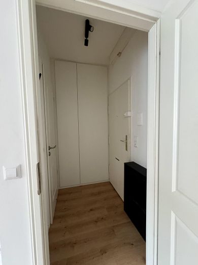 Appartement 1 pièce disponible immédiatement, de particulier à particulier, à Kreuzberg – près de Bergmannstraße & Viktoriapark – Flur