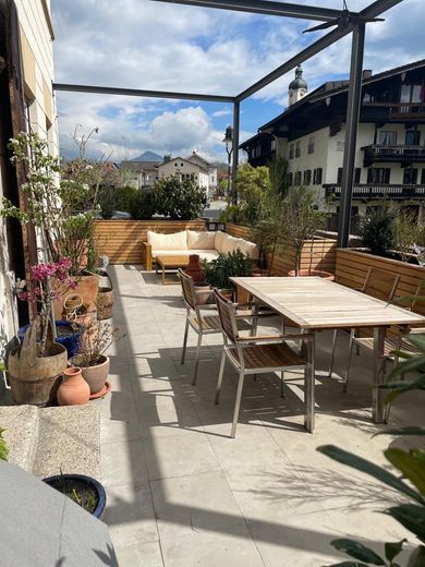 Appartamento al piano terra quasi nuovo con dotazioni di pregio e architettura eccezionale – Foto 40