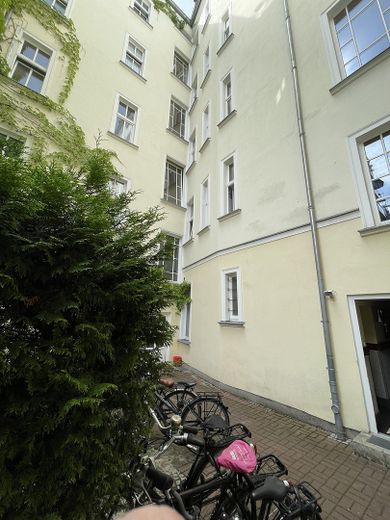 Encantador apartamento antiguo con balcón y ascensor en Hufelandstraße, Prenzlauer Berg – Foto 18