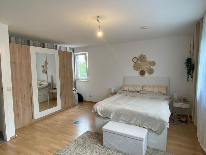 Schlafzimmer 1, 1. OG