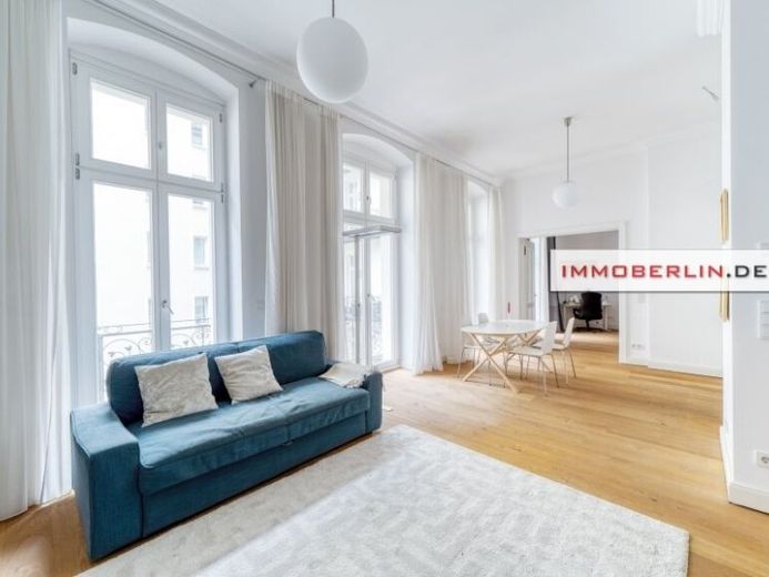 IMMOBERLIN.DE - Toplage! Helle Altbauwohnung mit Südbalkon am KaDeWe – Foto 1