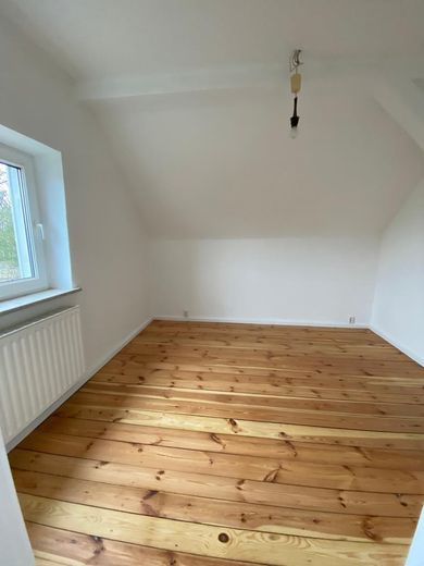 OG Schlafzimmer 1