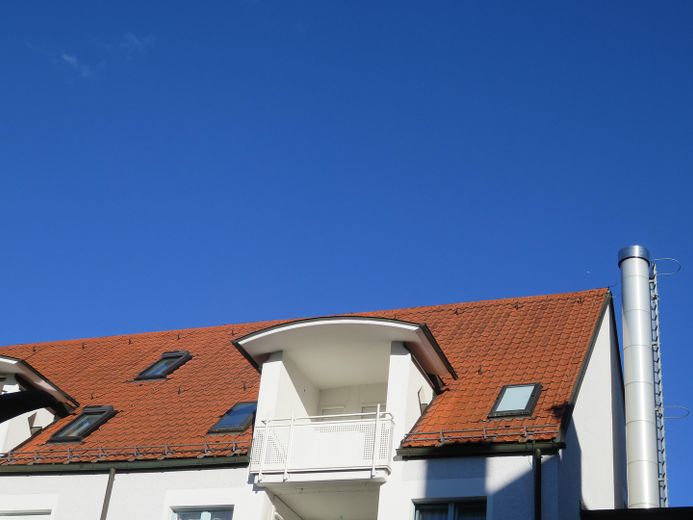 Bezugsfreie Maisonette-Wohnung nahe der Dachauer Altstadt, Erbpacht – Außenansicht