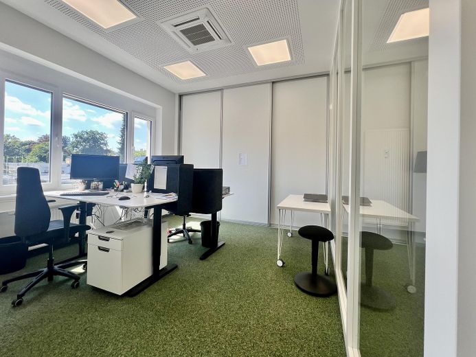 großer Arbeitsbereich
