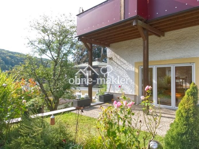 Provisionsfreie 3,5-Zimmer-Terrassenwohnung mit Einbauküche & Ausblick ins Grüne | Muggendorf – Foto 1