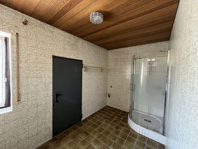 Großzügiger Bungalow auf 1.850 m² Grundstück mit Dreifachgarage – provisionsfrei in Markt Eichendorf – फोटो 18