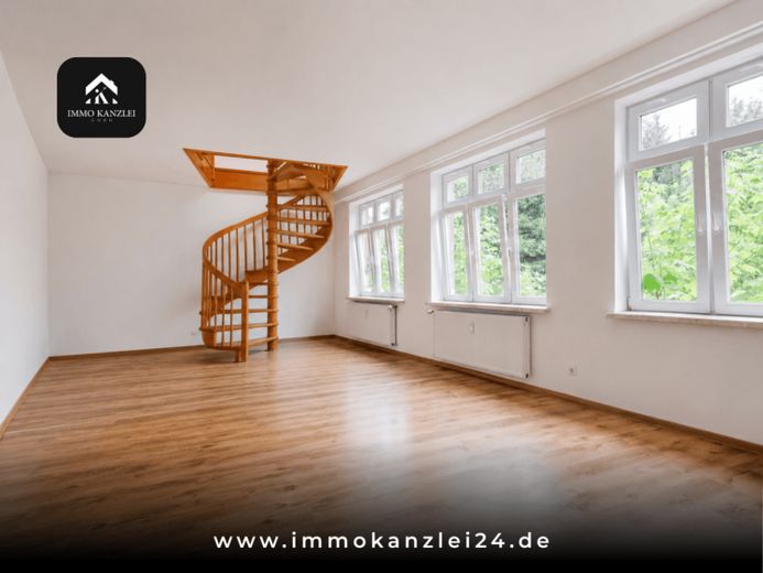 Hornberg: 139 m² Maisonette Wohnung mit 4,5 Zimmern & Terrasse! – Foto 1