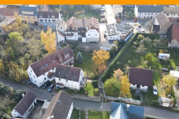 2 Raum Dachgeschosswohnung in Pölzig mit großen Mietergarten