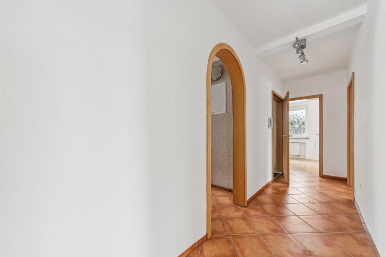 Maison de 3 familles à Villingen-Schwenningen – Flur EG